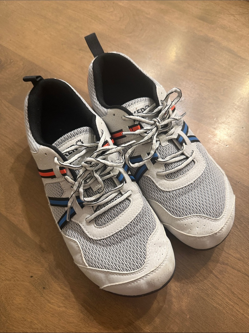 XERO SHOES PRIO Mens size 9 Barefoot